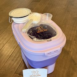 The pet paw Pet Food Container, Collapsible Dog Food Storage Container