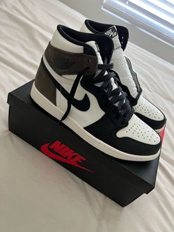 Jordan 1 Mocha