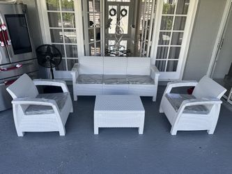 Outdoor Patio Furniture Set 
