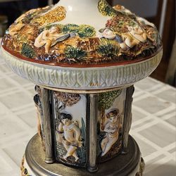 Vintage Carousel Lipstick Holder 