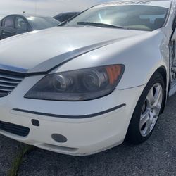 Parting Out 2006 Acura RL