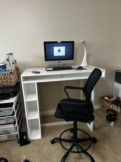 White Standing desk and chair