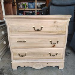 FUNDRAISER - Vintage French Provincial Chest