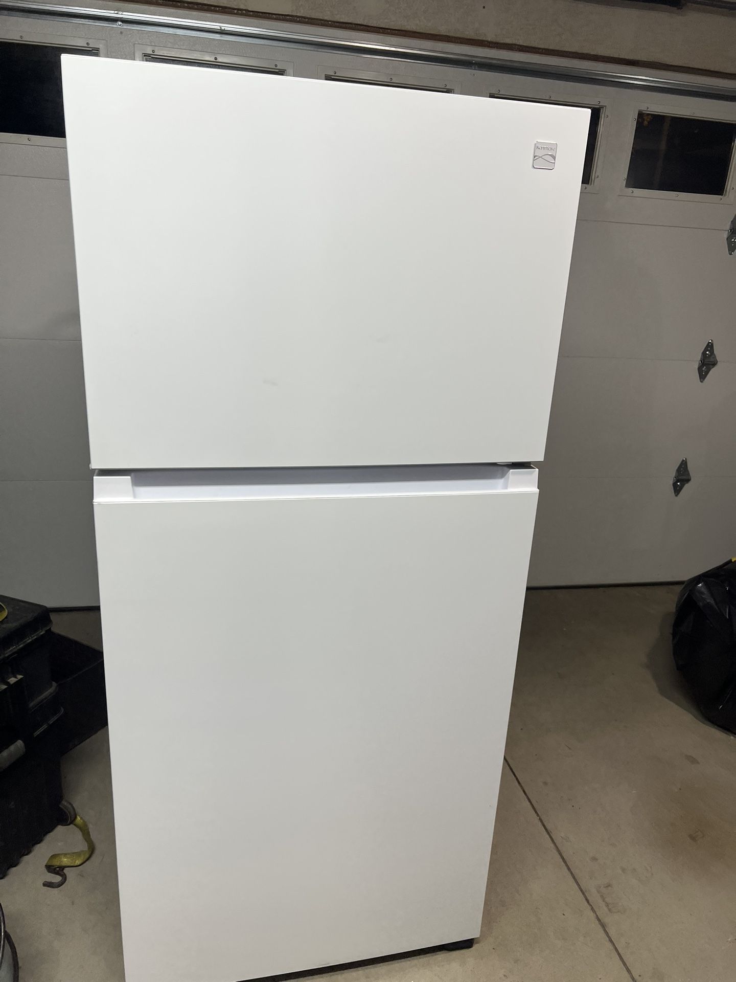 NEW KENMORE APARTMENT REFRIGERATOR