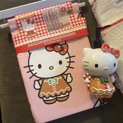 Hello Kitty Ginger Bread Shower Curtain And Soap Dispensar