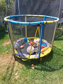 Bcan trampoline for infant