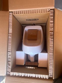 1.0 GPF Urinal with Siphon Jet Flush Action in. White