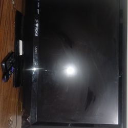 Vizio TV With Roku With Remotes