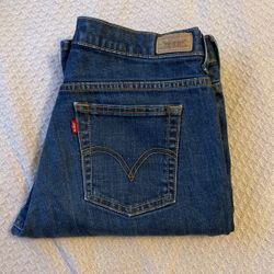 Levi’s Jeans 32W  