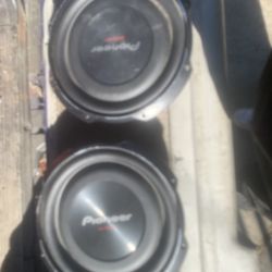 12 Inch Shallow Pioneers $80 Will Test Them When  You Come Look At Them So You Know They Work 