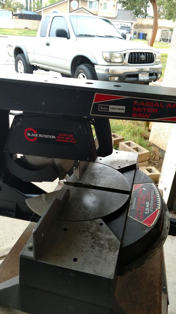 Craftsman (sears) 7.5 radial arm miter saw for Sale in Rialto, CA - OfferUp