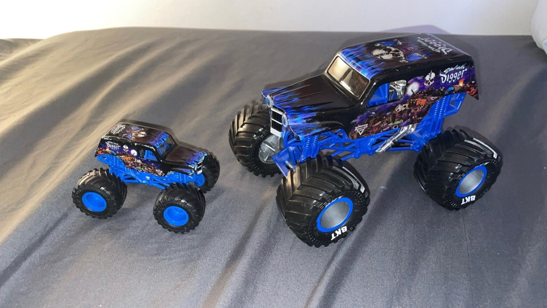 Monster Trucks Both For 14$