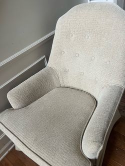 Comfort accent chair
