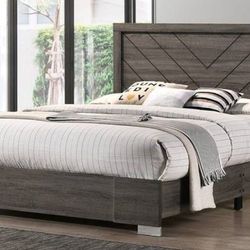 Queen size alpine Bed w. Orthopedic Mattress Included