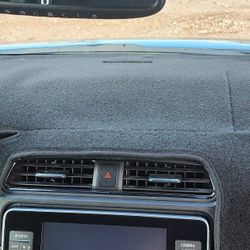 Nissan Leaf Dash Mat