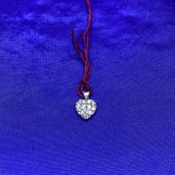 10KT Gold Diamond Heart Pendant 