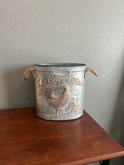 Metal Decorative Bucket