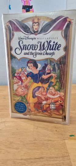 Vintage VHS (Factory Sealed) - Snow White and the seven dwarfs