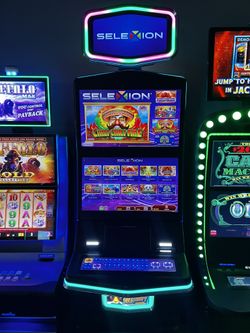 Konami Concerto Slot Machine (multi Game)