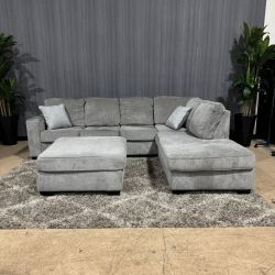🛋️Ashley’s Gray Sectional Sofa w/ Ottoman (Delivery Available!! )