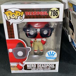 Nerd Deadpool (exclusive)