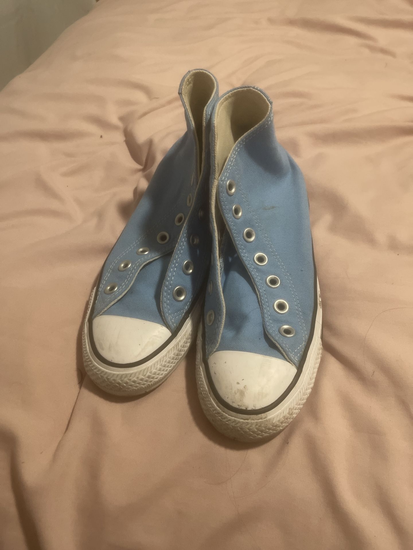 blue converse