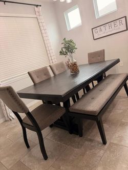 🔥 Huge Moving Sale | Furniture, TVs, Decor & More 🔥
