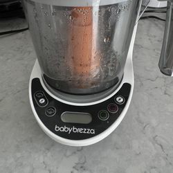 Baby Breeze Foos Maker 