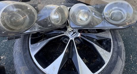Acura Integra Headlights