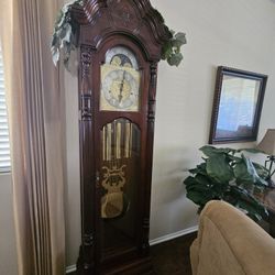 Grandfather Clock 