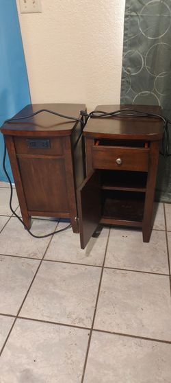 Set of 2 walnut nightstands with built in outlets