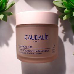 Caudalíe Resveratrol-Lift Firming Cashmere Cream 1.6oz
