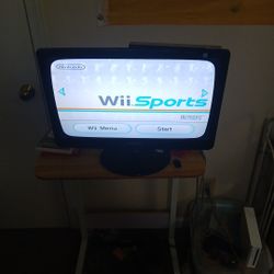 Wii Console Plus One Controller Comes With Wii  Sports