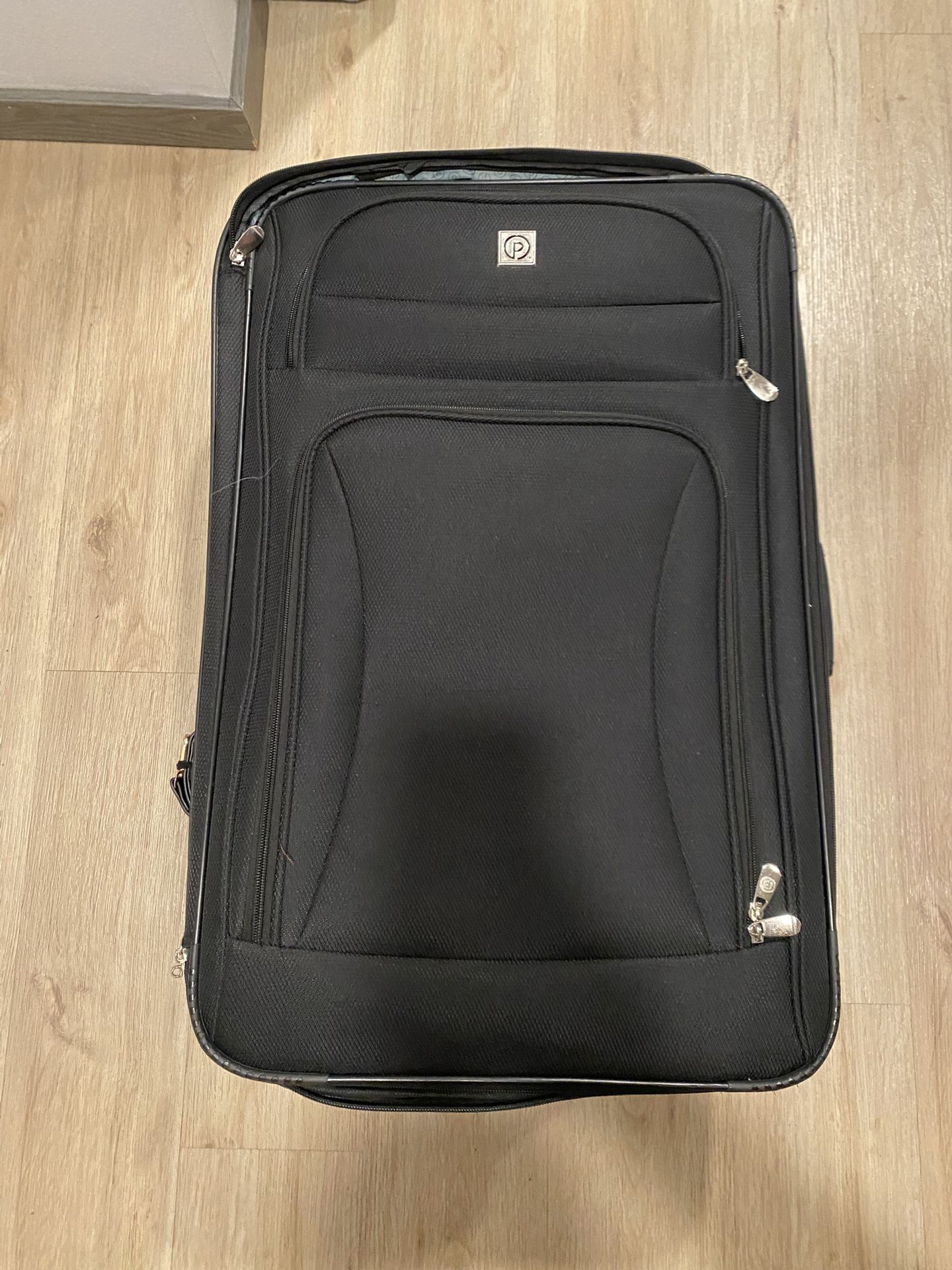 suitcase size 25/15 inches