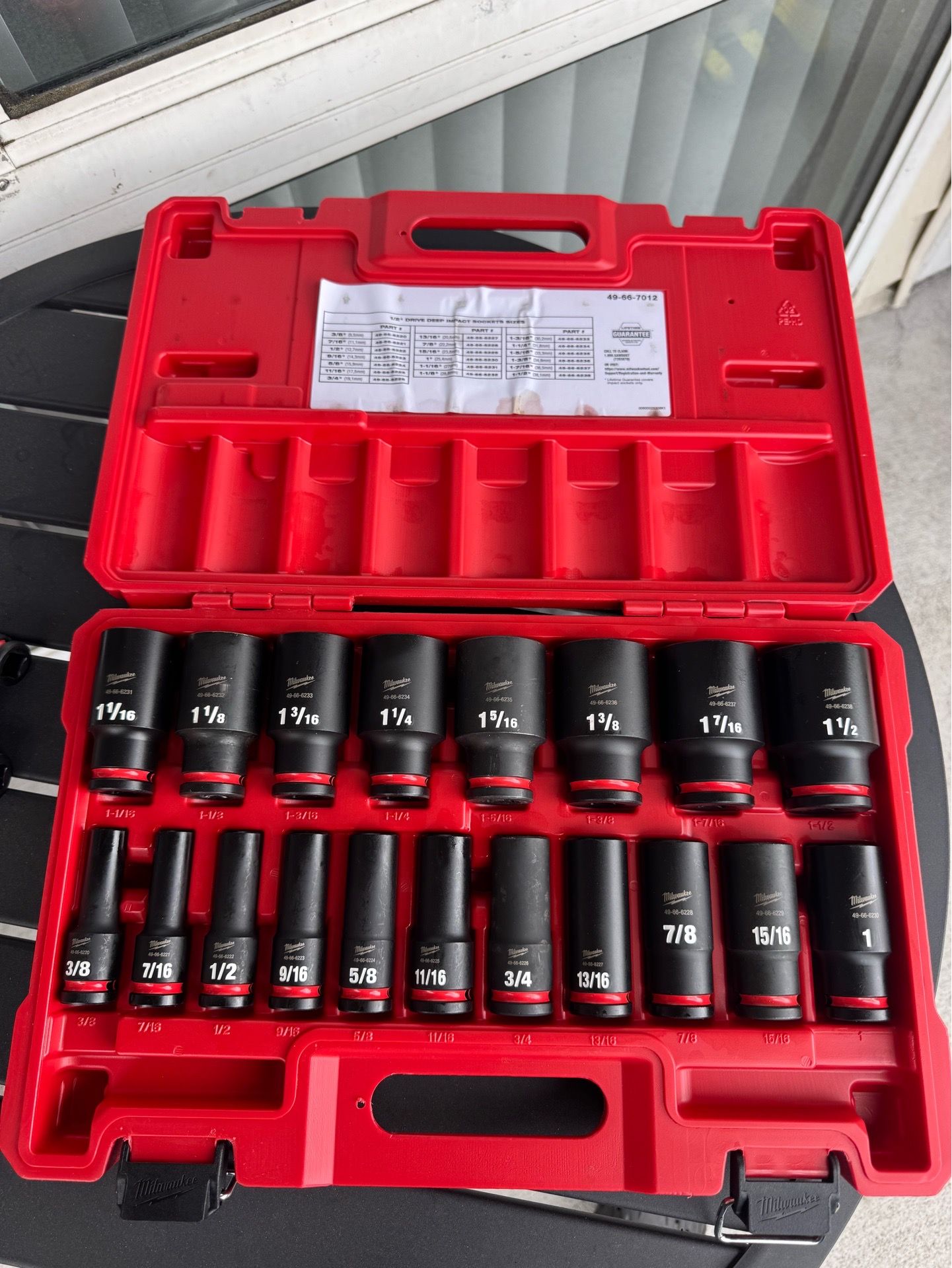 Milwaukee 1/2” impact sockets + extensions + universal joint
