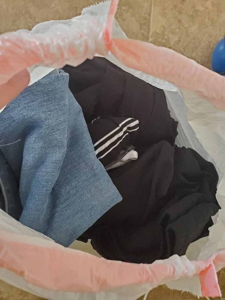 Free bag of women's xl xxl 14/16/18 clothes