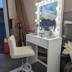 VANITY For makeup 