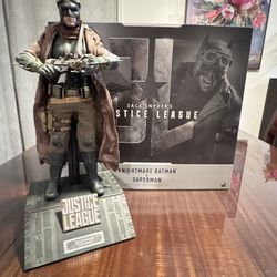Hot Toys Knightmare Batman TMS038
