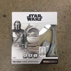 NWT Star Wars Headphones