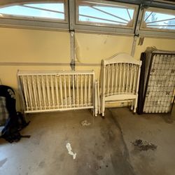 Baby Crib With Car Seat