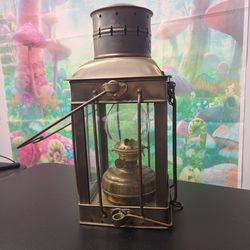 Brass Neptune NR Oil Lantern