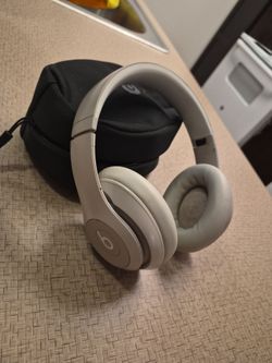 Beats studio pro