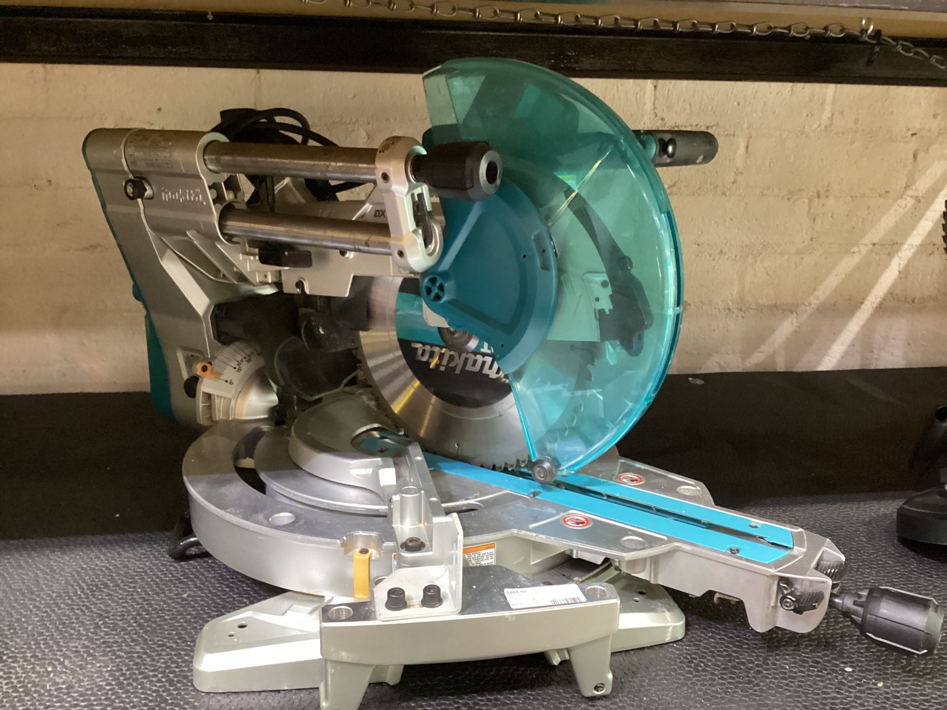 MAKITA MITTER SAW LS1219L 12” BLADE CORDED ELECTRIC (PRICE IS FIRM, I DO NOT ACCEPT OFFERS)