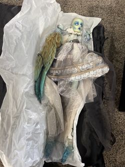 Muse of Spirit: Atelier Cryptus collectible art doll by Sideshow Collectibles from the Court of the Dead collection