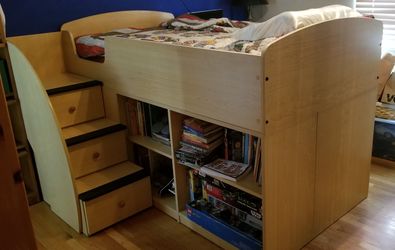 Kids Wooden Bed