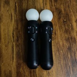 Move Motion Controllers 2 Pack in Black for PlayStation 4