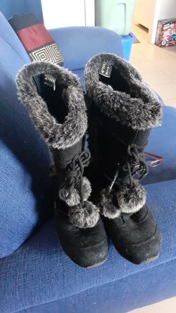 BOTAS SIZE 7....CHEQUEAR OFERTAS