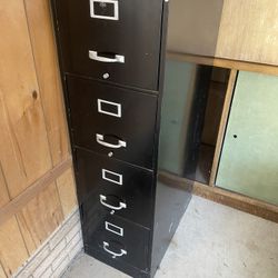 4 Drawer Metal Filing Cabinet 
