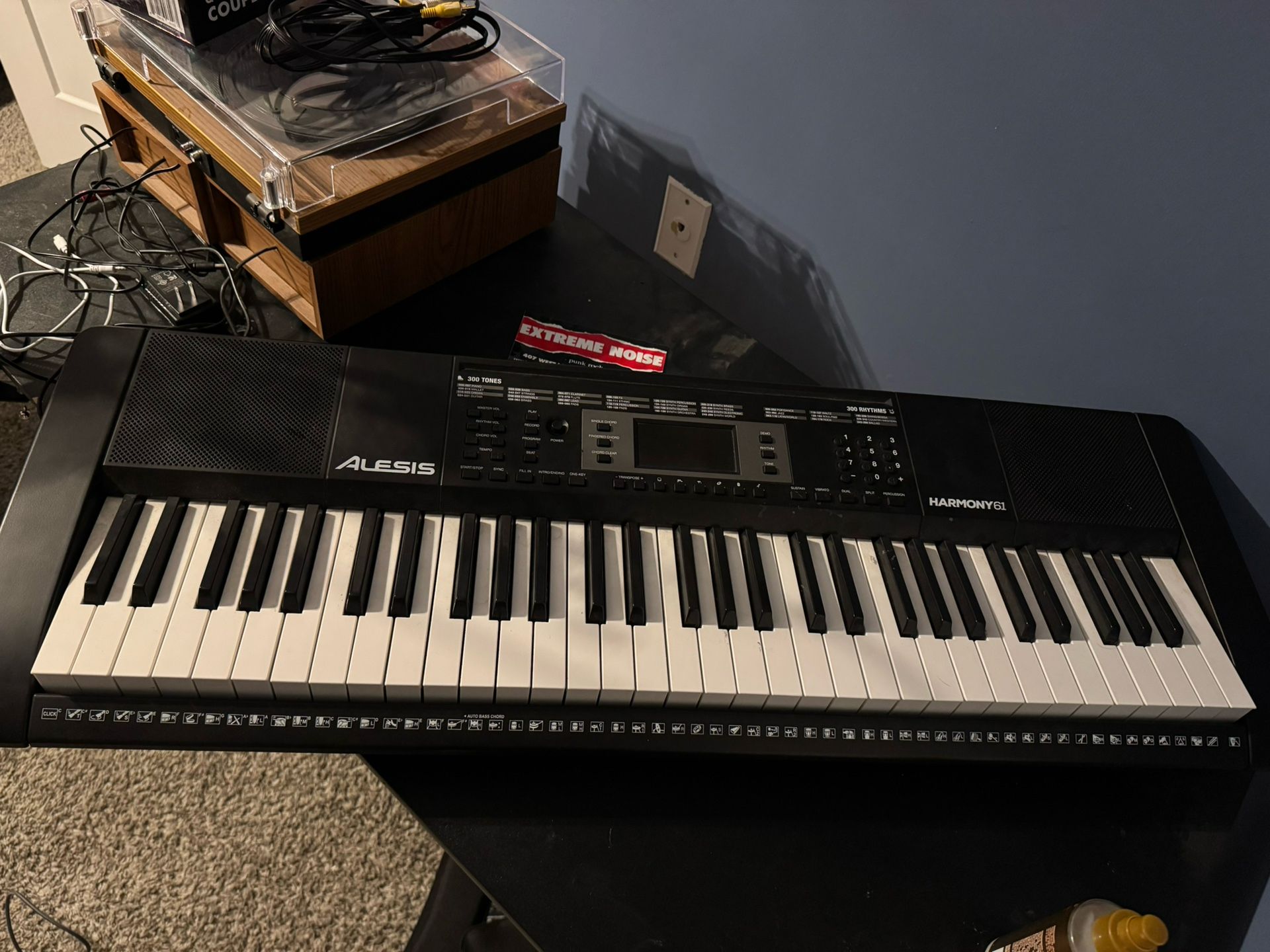 Alexis Harmony 61 Key Keyboard