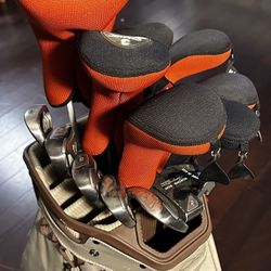 Women’s Callaway Golf Club Set $400 Or Best offer 